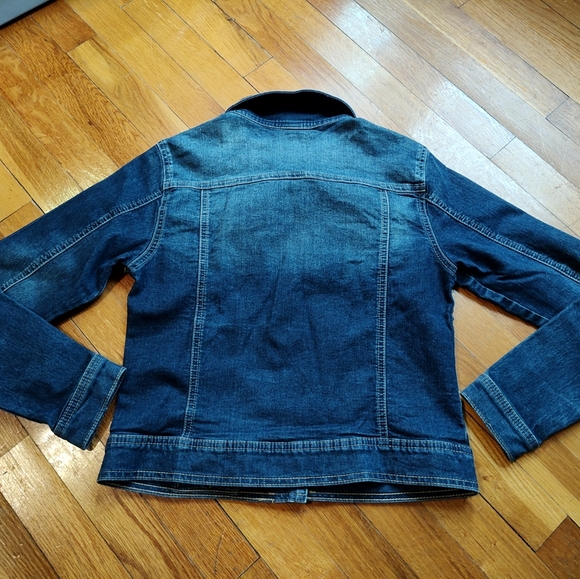 Girls jean jacket size medium by Monte Carlo Polo and Jockey club - Picture 6 of 6